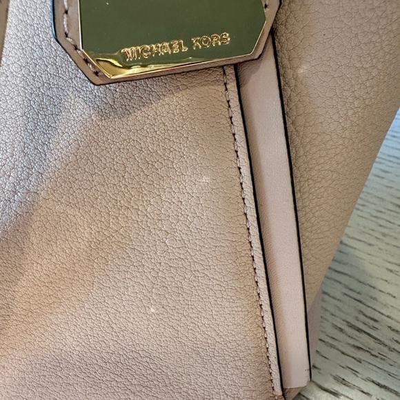 Michael Kors Pink Bag - Picture 8 of 16